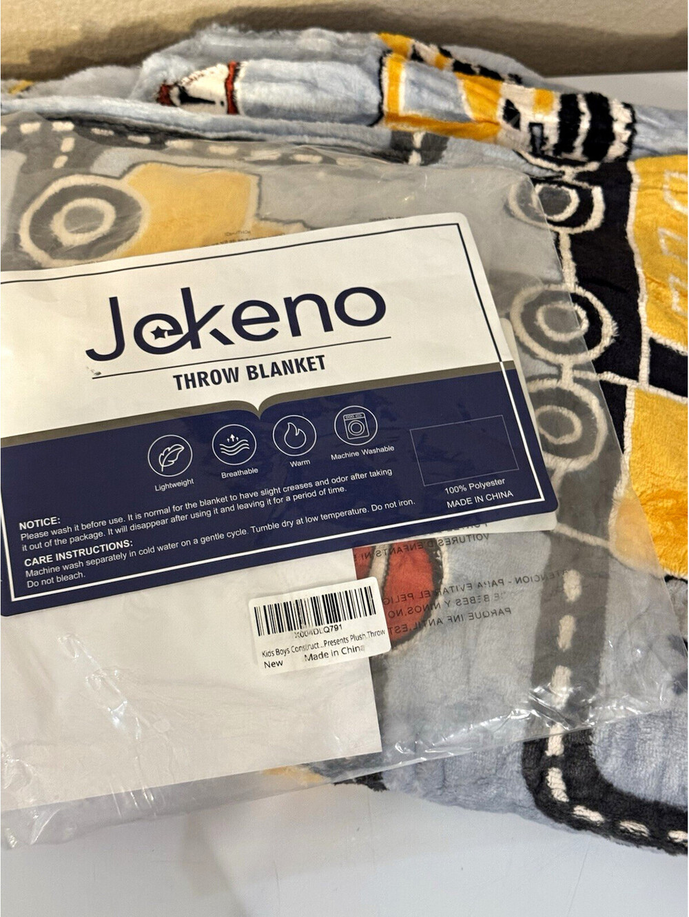 Jekeno Kids Construction Trucks Plush Throw Blanket 50x60 Gray Yellow New